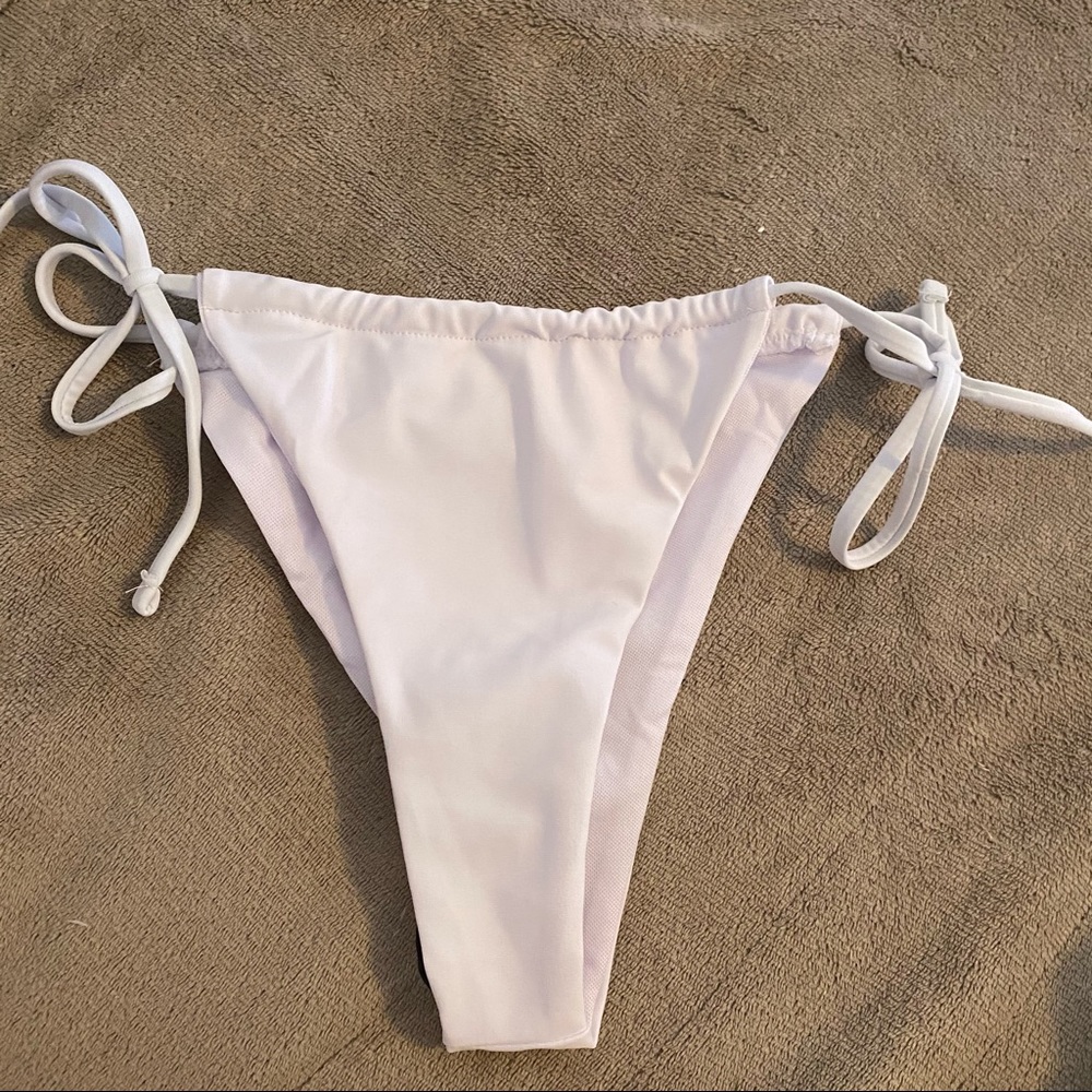 Brand new white bottoms